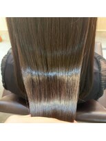 リリー(Liliy)&nbsp;髪質改善トリートメントエステ