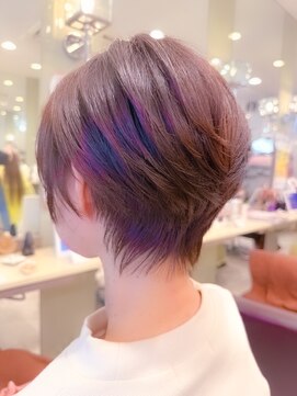 エメールヘア(aimere hair) どの世代でも似合うラベンダーショートヘア
