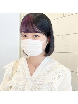 クラメールパリ 福岡(Kraemer Paris) くびレイヤーエモージュデザインカラーシルキーベージュミディ