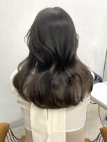 サイン 渋谷(SIGN)&nbsp;レイヤーカットイヤリングカラーインナーカラーケアブリーチ