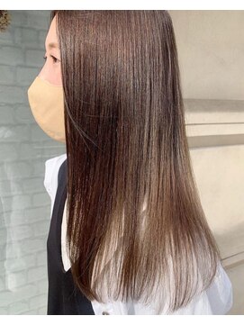 ヘアーエスクールフェイス(hair S. COEUR face) 艶髪ストレート/カーキベージュ/30代