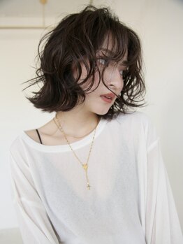 エヌ トーキョー(enu TOKYO)の写真/脱白髪染め！白髪染めよりも傷みにくく、発色の良い明るいカラーが叶う◇あなたがなりたい髪色へ♪