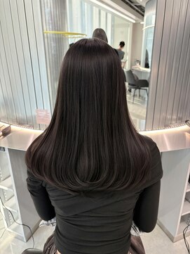 ジーナリア(Xena ria) 《衣織》レイヤーカット/トリートメント