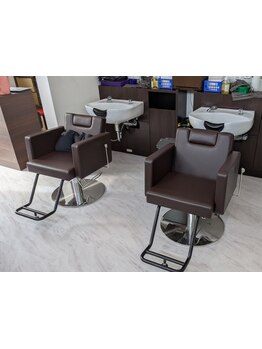 髪のことを知り尽くしたベテラン美容師がマンツーマンで対応☆日々の髪のお悩み等お気軽にご相談ください♪