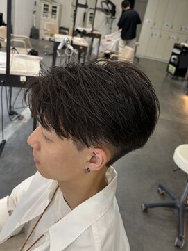 バース バイ ハピネス(BIRTH by happiness) フェザーパーマ/ニュアンスパーマ曲がる縮毛矯正