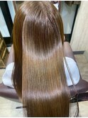 光を集めるツヤ髪！上品ストレート/髪質改善/艶感/TR
