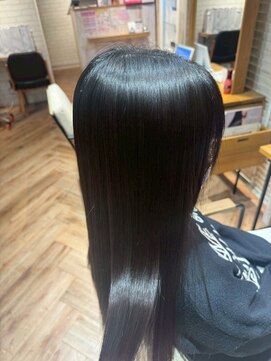 ヘアーショップ エヌアンドエー 越谷店(hair shop N&A) 小顔ロングレイヤーカットハッシュカットブラック