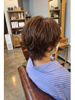 スアバイキキ(SuA by kiki.)&nbsp;ミディアムレイヤー/ハッシュカット/ワインレッド[千葉]