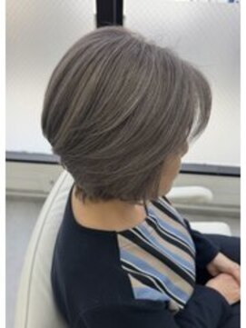 ロエ 元町店(Loe) 元町ショートカット白髪ぼかし白髪染めハイライト髪質改善ボブ