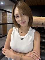 シア 富雄店(Sia.) 外国人風マロンベージュボブ