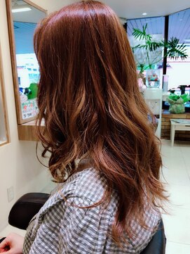 アウラニヘアーリゾート(AULANI Hair Resort) 夏にオススメハイライトカラー☆[日野/日野駅/豊田/八王子/立川]