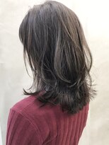 ソーコ 渋谷(SOCO) 《SUN》美髪イルミナカラーミディアムレイヤーネイビーカラー