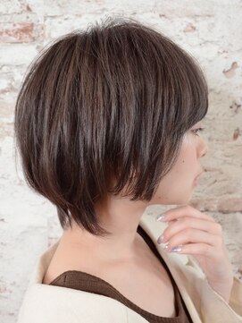 ルーファス 恵比寿 渋谷(Ruufus) ナチュラル丸みショート【Ruufus恵比寿渋谷】31512