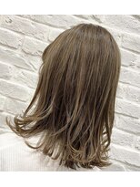 ピークス(PEAKS)&nbsp;ベージュブレンドハイライト【PEAKS恵比寿】