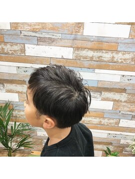 ハウオリ ヘアーワークス(Hauoli hair works) ツーブロックスタイル