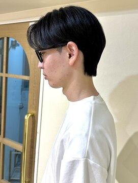 クレビアテン(CreBiA ten_) センターパート【ニュアンスパーマ】 【メンズ韓国ヘア】