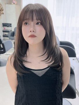 ジィルム(XELM) ワンホンヘア レイヤーカット (高崎)