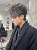 キング 枚方店(K!ng)&nbsp;縮毛矯正髪質改善ハイライトレイヤーカット枚方美容室エクステ