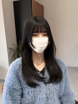 アネラ(Anela) ローレイヤー/姫カット/ダークグレー　【山中】