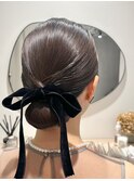【ヘアセット】タイトシニョン