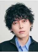 横浜西口シャドウパーマメンズマッシュウルフカット波巻きパーマ
