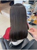 ダメージレスにうる艶髪を目指すストレート