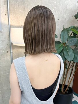 ノエ(noe) ミディアムヘア/デザインカラー/フェイスフレーミング/栄h135