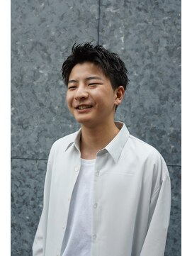 ベロ 福島(BELO) 直毛に最適スパイキーショート