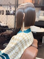 トウキョウマスタード(TOKYO MASTARD)&nbsp;オリーブグレー/レイヤーカット/黒髪/マロンベージュ/入谷