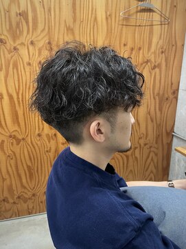 シー(see) メンズカット*ツイストスパイラルパーマ