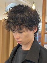 ディッセンバー 伊勢崎(December) メンズ/センターパート/似合わせカット/ニュアンスパーマ