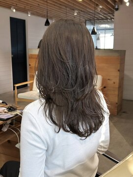 リヨン 錦糸町(Lyon) オリーブベージュ/レイヤーカット