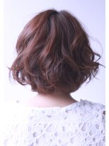 シャカ(SHAKA) 大人かわいいふわりんボブ☆ひし形シルエット　毛先パーマ