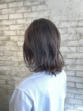 アン ココン(un.cocon) 【un.cocon吉祥寺】グレージュ 切りっぱなし ♪