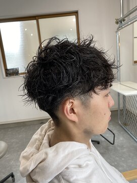 フゥ 宇都宮(FeU) ランダム束感ツイストスパイラル