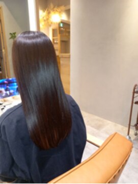 オレロ 国立(olelo) 暗めカラー/グランマッシュ/デザインカラー/フェザーパーマ/国立