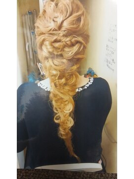 アンフィ(Amphi) 編みおろし