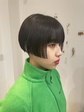 プルトヘアー(Pult Hair) 刈り上げショート