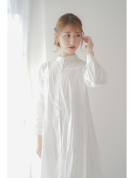 ヘア ショップキャリー ワンランク上の大人シニヨン