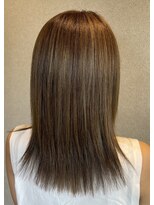 ターム オン アゲオ(TARM. on ageo)&nbsp;30代の大人女性にオススメ！白髪をカバーするハイライトカラー