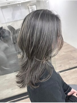 モアナ バイ ヘッドライト 駒沢大学店(Moana by HEADLIGHT) Moana【駒沢】#コントラストハイライト#レイヤーカット#ウルフ