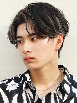 オーシャントーキョー サニー 原宿(OCEAN TOKYO Sunny) シースルーマッシュ韓国ヘアフェザーパーマセンターパート