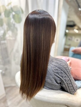 ウミネコ美容室 センター北hanare店(Umineko美容室) 髪質改善水素ケアヘッドスパ