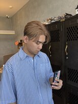 アチーブリス(achieve Liss)&nbsp;メンズカット爽やか毛流れショートハイトーンシルクベージュ