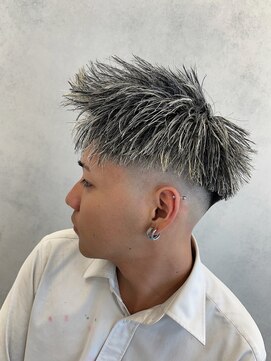 ルースト 西院店(ROOST) ジェットモヒカン×ホワイトハイライト