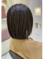 エン(en.)&nbsp;細めハイライトボブ/グレージュカラー