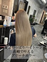 コワファースト長崎シャンプーボーイ 2nd(COIFF1RST 長崎 SHAMPOO BOY) 長崎ハイトーン ケアブリーチ 韓国 ホワイトベージュ