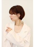 ショートボブ/耳掛けショート/前髪あり/20代/30代