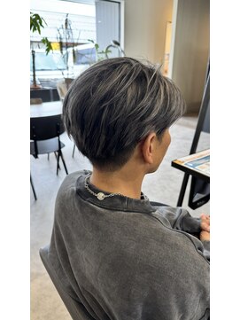 ナンバー(number+) 30代40代メンズセンターパートメッシュホワイトハイライト