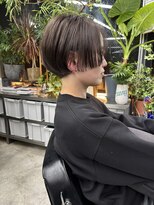 エスキス(ESQUISSE)&nbsp;前上がりマッシュショート